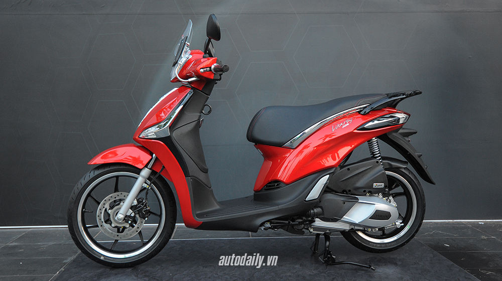 Cận cảnh Piaggio Liberty ABS vừa 