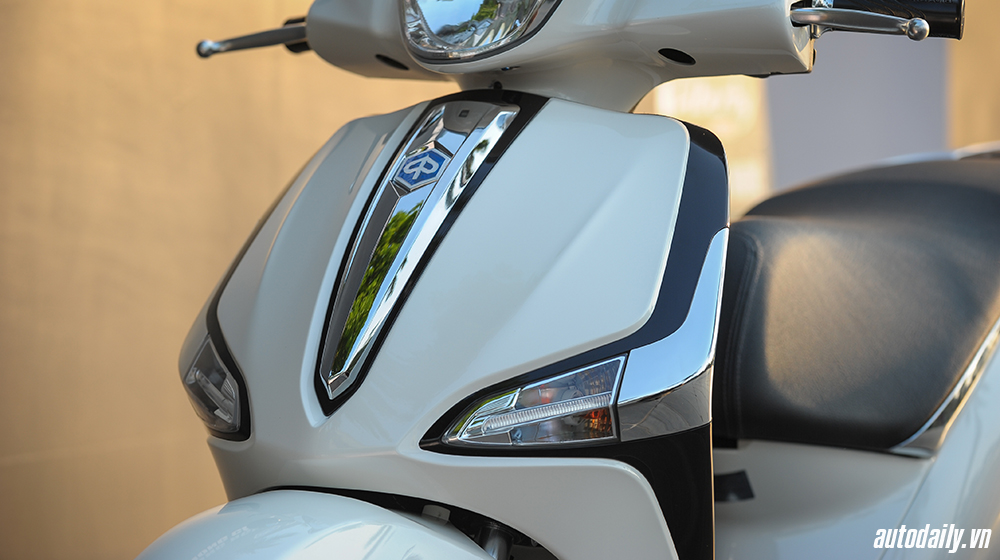 Cận cảnh Piaggio Liberty ABS vừa 