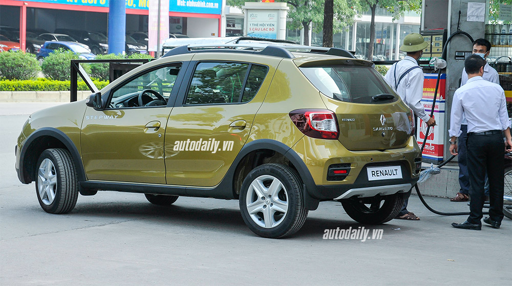 Ảnh chi tiết Renault Sandero Stepway tại Hà Nội Renault Sandero (3).jpg