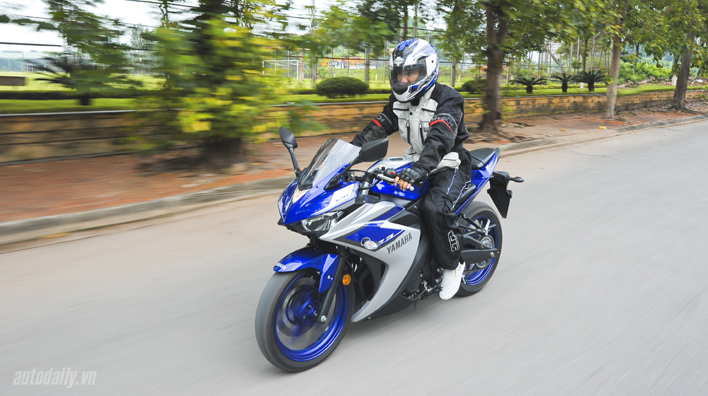 Cảm nhận Yamaha YZF-R3: Kẻ bắt kịp thời thế Yamaha R3_14.jpg