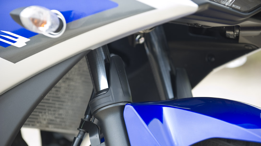 Cảm nhận Yamaha YZF-R3: Kẻ bắt kịp thời thế Yamaha R3_39.jpg