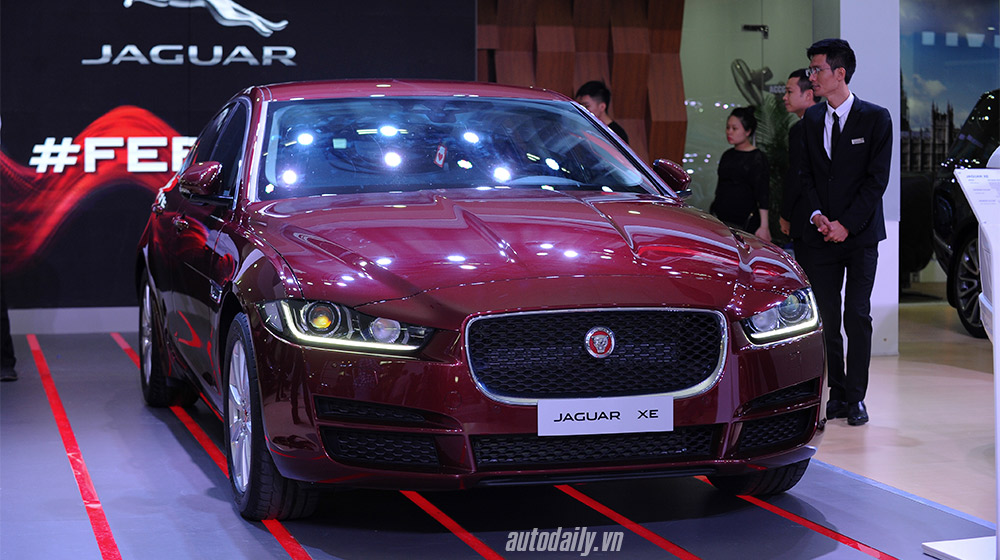 Jaguar XE 2016 chính thức ra mắt thị trường Việt Jaguar XE (8).jpg