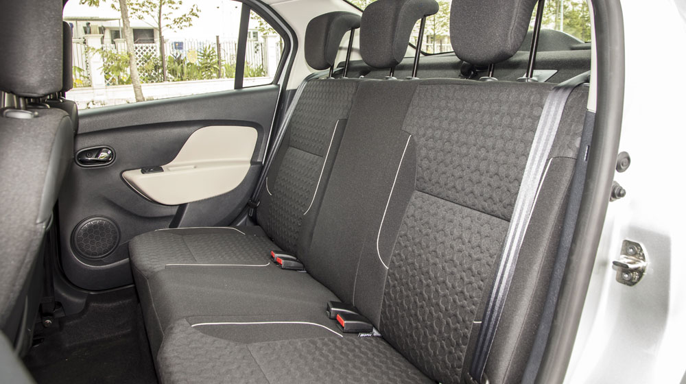 Ảnh chi tiết Renault Duster tại Việt Nam renault-duster-suv (11).jpg