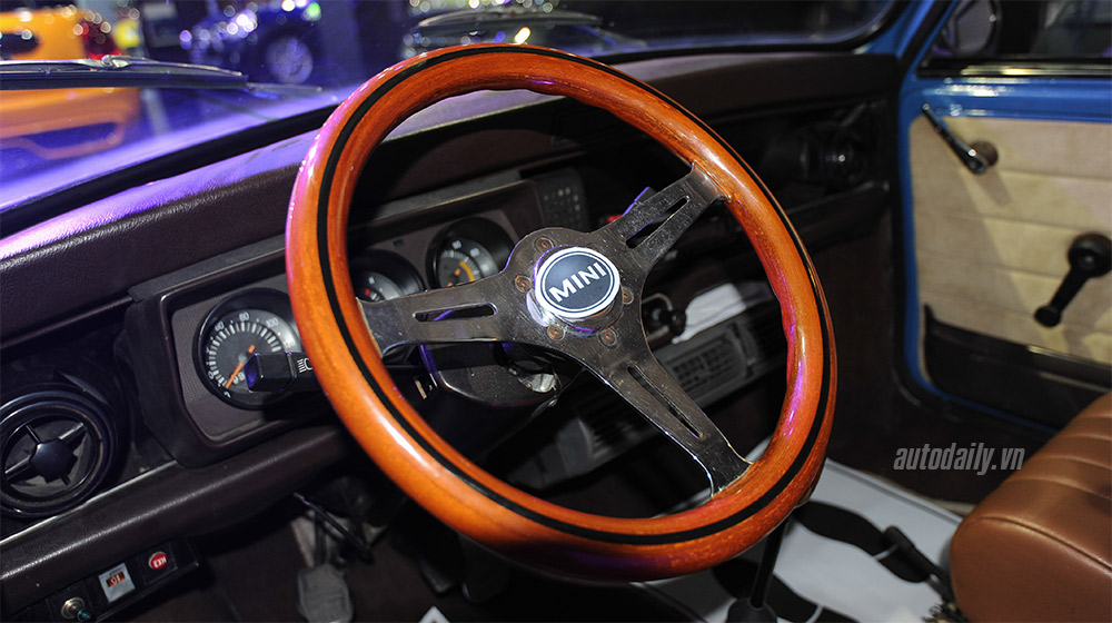 Ảnh chi tiết Mini Mark II tại VIMS 2015 xe mini cổ (3).jpg
