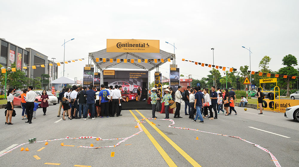 Continental mang lốp “xịn” đến sinh nhật OtoFun Lop-xe-Continental-(6).jpg