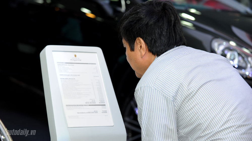 “Hóng” độ “hút khách” của gian hàng Porsche tại VIMS 2015 vims-2015-porsche (5).jpg