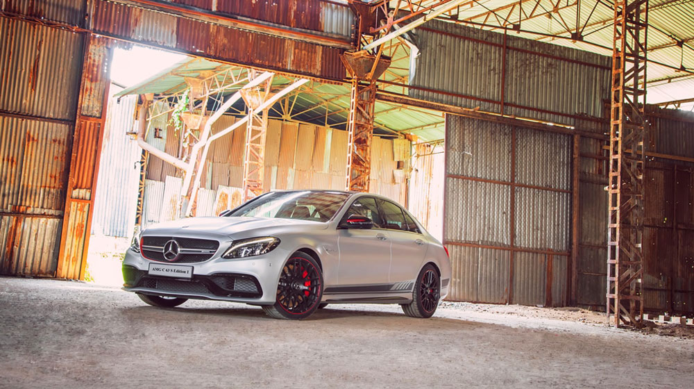 Bộ đôi AMG C 63 S Edition 1 và G 500 Edition 35 sắp ra mắt tại Việt Nam mercedes (3).jpg