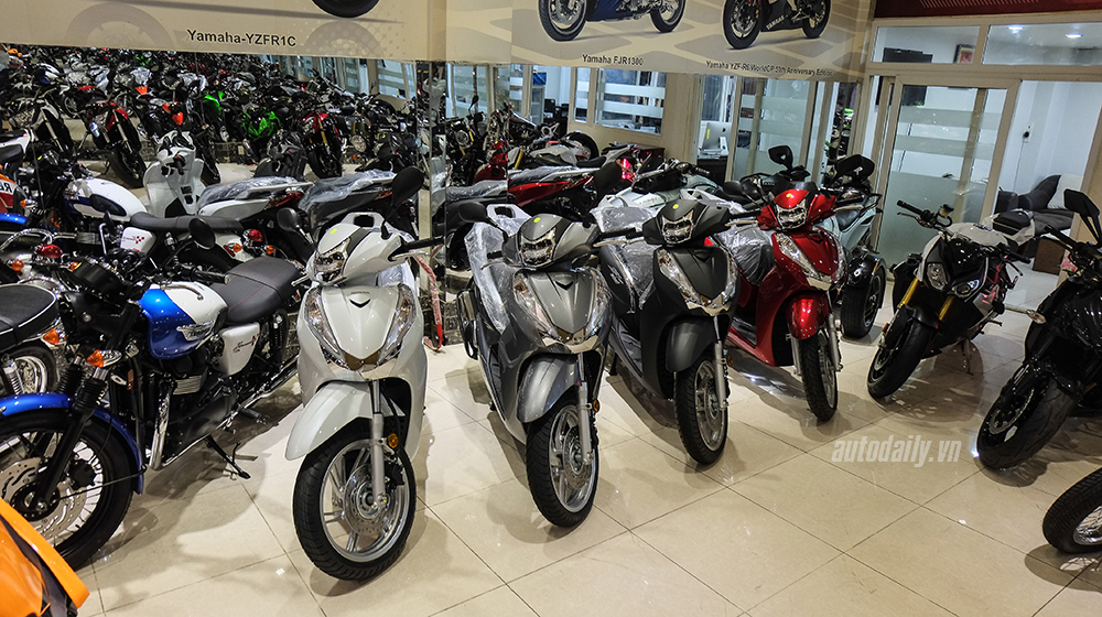 Honda SH300i 2015 tại Việt Nam có thêm màu mới NHON8238.jpg