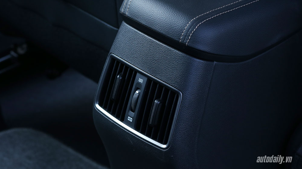 Đánh giá ban đầu về Hyundai Creta 1.6L máy dầu hyundai-creta-test-drive (15).jpg