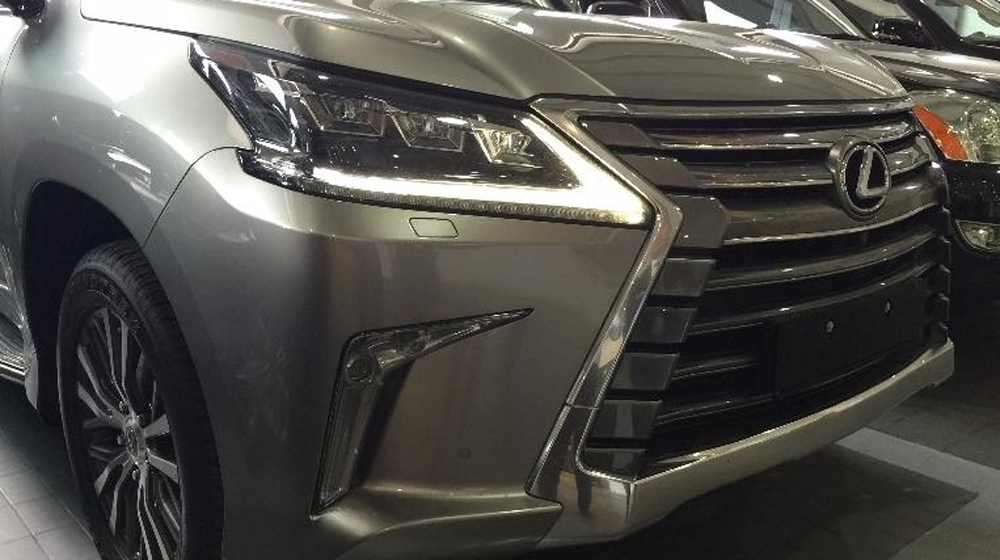 Ảnh chi tiết Lexus LX570 2016 tại Việt Nam Lexus LX570 2016 (7).jpg