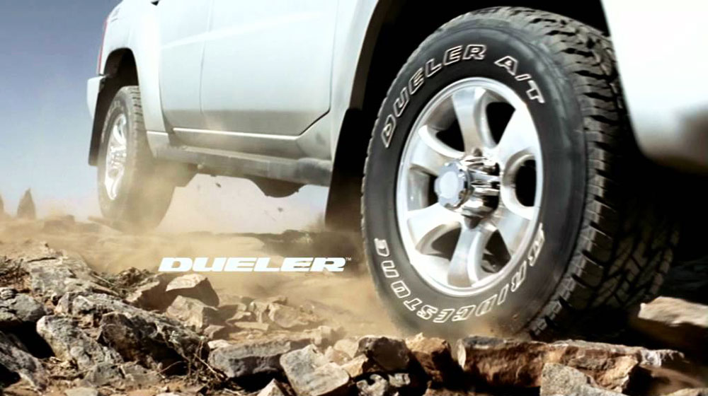 Đi xe SUV, chọn loại lốp nào cho “dã chiến”? Deuler-Bridgestone.jpg