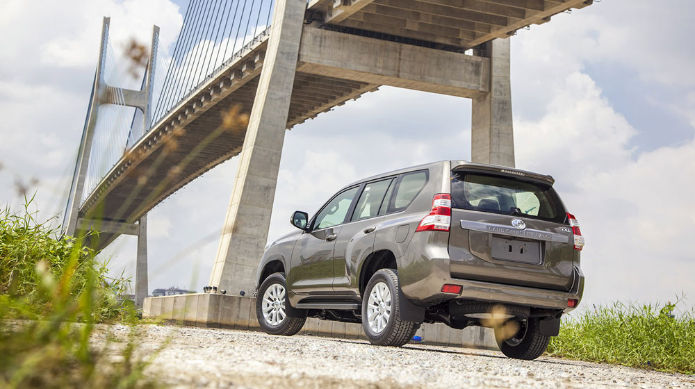 Ảnh chi tiết Toyota Land Cruiser Prado 2015 toyota-land-cruiser-prado-2015 (2).jpg