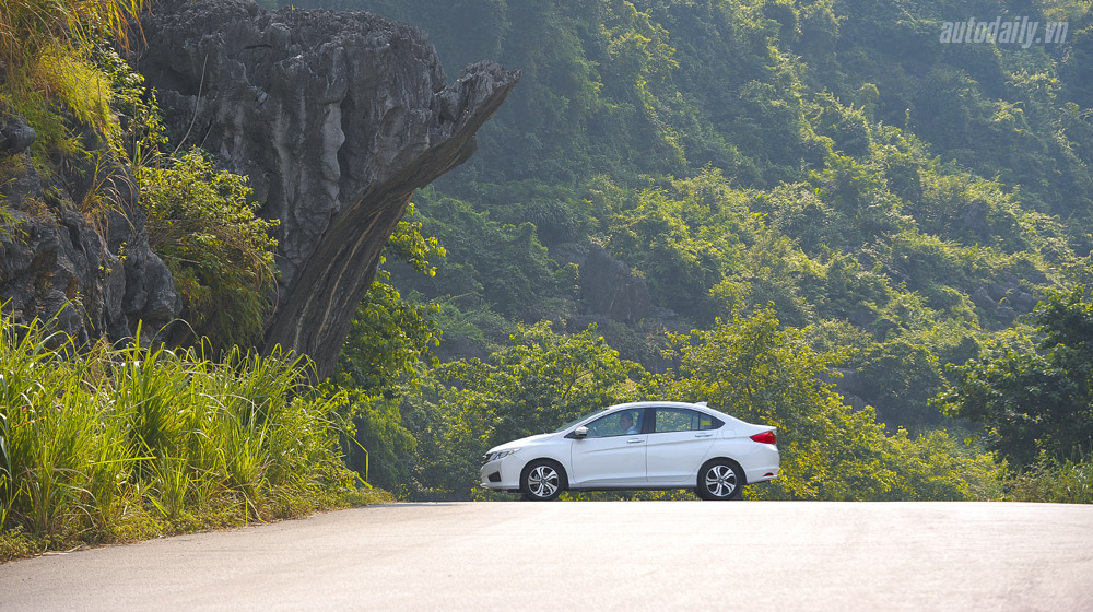 Đánh giá Honda City 1.5 CVT 2016: Tập trung về “chất” Honda City 2016 (23).jpg