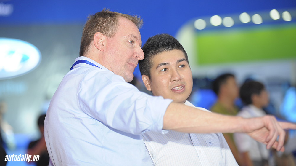 Đằng sau những gian hàng lộng lẫy tại VMS 2015 VMS (5).JPG