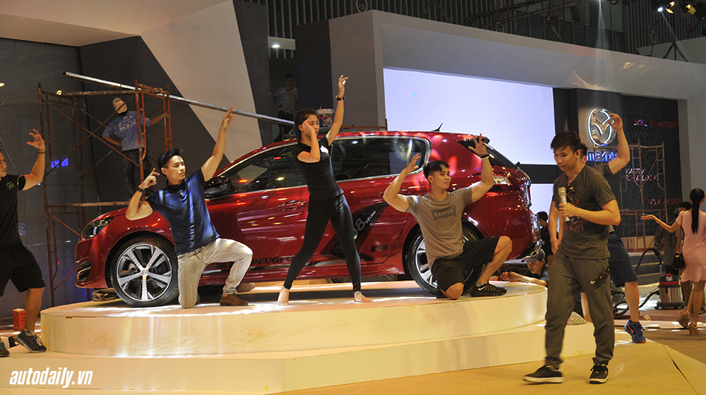 Đằng sau những gian hàng lộng lẫy tại VMS 2015 VMS_1 (2).JPG