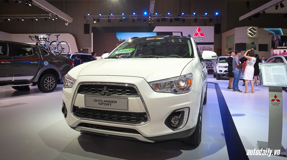 Ấn tượng gian hàng Mitsubishi tại VMS 2015 Mitsubishi (3).jpg