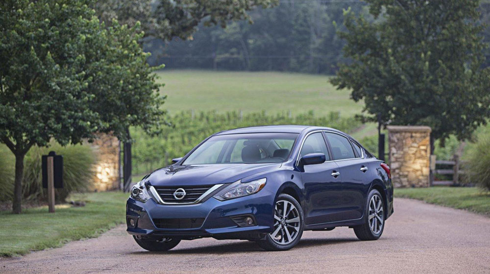Nissan Altima 2016 có giá từ 22.500 USD nissan-altima-2016.jpg