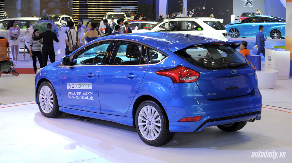 Ford Focus mới ra mắt thị trường Việt, giá 799 triệu đồng vms-ford.jpg