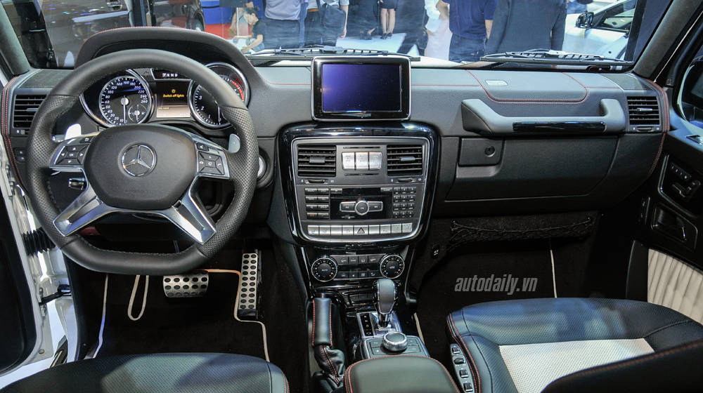 Ngắm “hàng thửa” Mercedes G 500 Edition 35 tại VMS 2015 Mercedes G500  (2).JPG