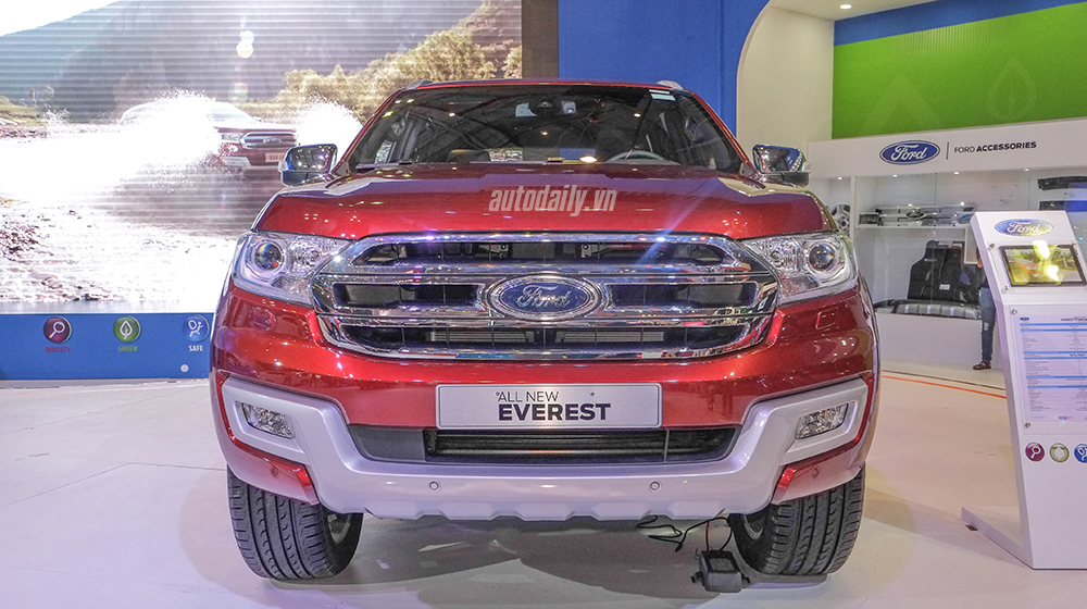 Ảnh chi tiết Ford Everest 2015 tại VMS 2015 ford everest 2015 (2).jpg