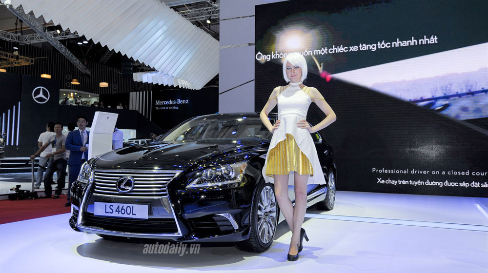 Dàn mẫu “Tây” của Lexus 