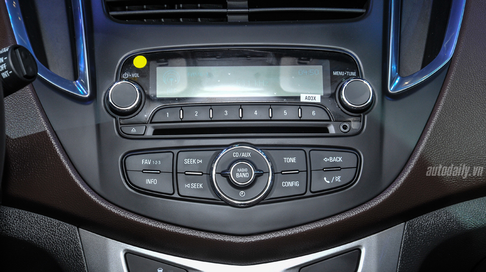 Ảnh chi tiết Chevrolet Trax 2015 Chevrolet trax  (32) copy.JPG