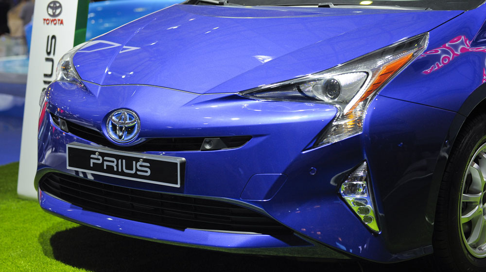 Toyota Prius 2016 siêu tiết kiệm nhiên liệu đến Việt Nam Prius_04.jpg