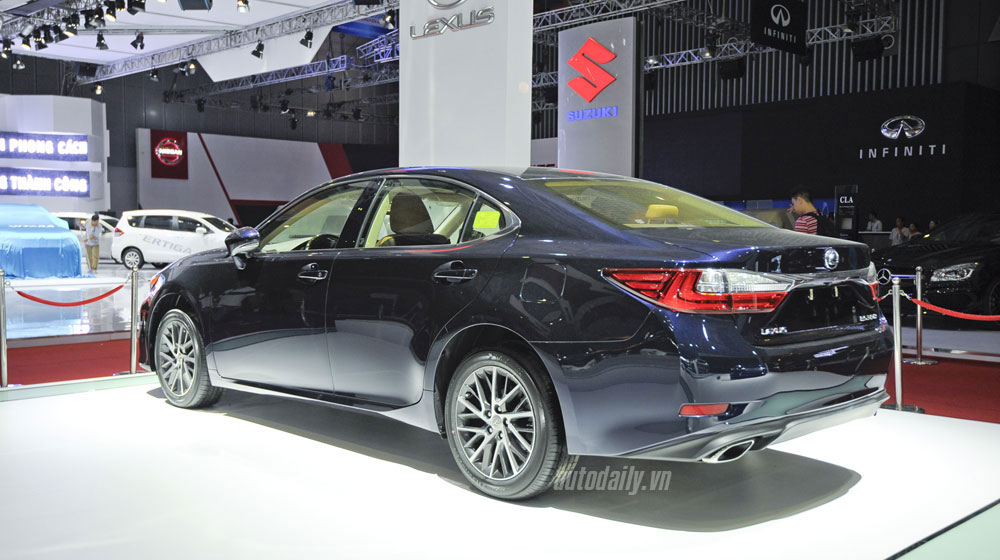 Chiêm ngưỡng vẻ đẹp của Lexus ES350 2016 tại Việt Nam lexxus-es350-2016-vms (2).jpg