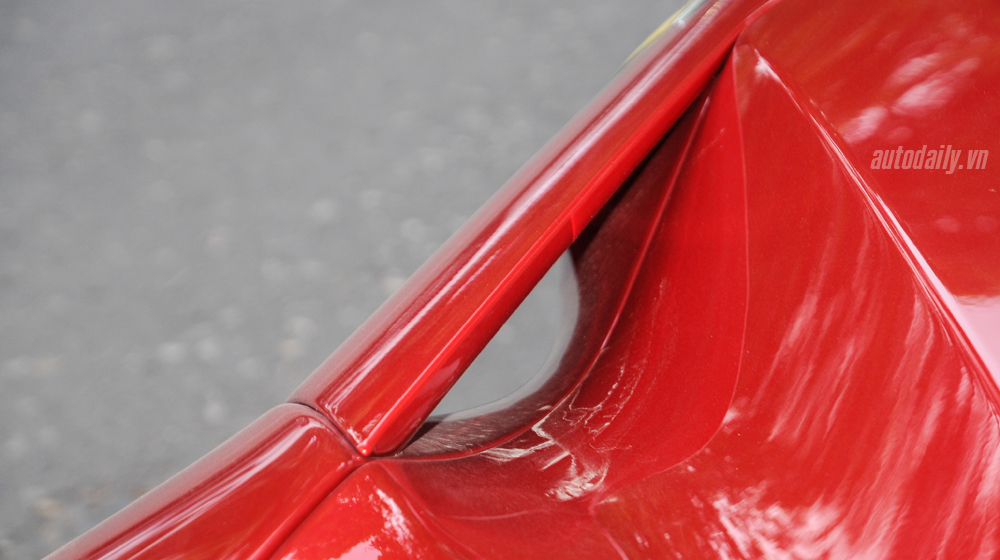 Chạm mặt “siêu ngựa” Ferrari F12 Berlinetta đầu tiên tại Hà Nội Ferrari F12  Berlinetta (1).jpg