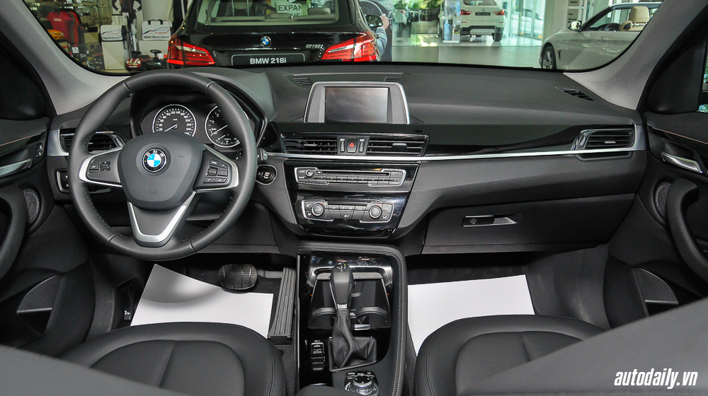 Cận cảnh BMW X1 2016 chính hãng tại Việt Nam BMW_X1_2016 (9).jpg