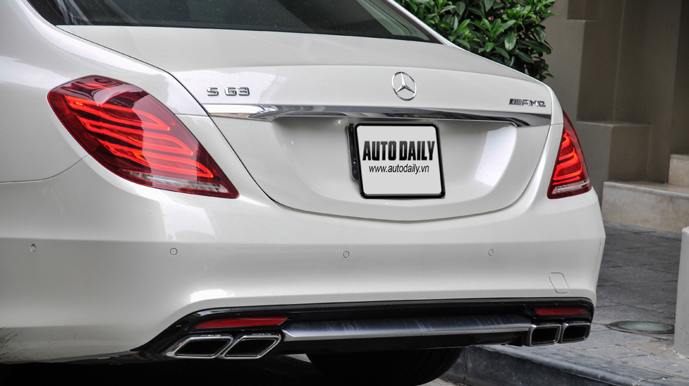 “Chộp” Mercedes S63 AMG giá gần 9 tỷ đồng trên phố Hà Nội _ADC1117 copy.jpg