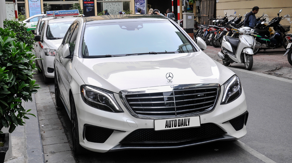 “Chộp” Mercedes S63 AMG giá gần 9 tỷ đồng trên phố Hà Nội _ADC1130 copy.JPG