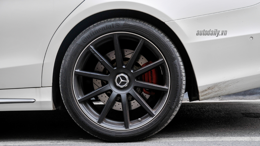 “Chộp” Mercedes S63 AMG giá gần 9 tỷ đồng trên phố Hà Nội _ADC1148 copy.jpg