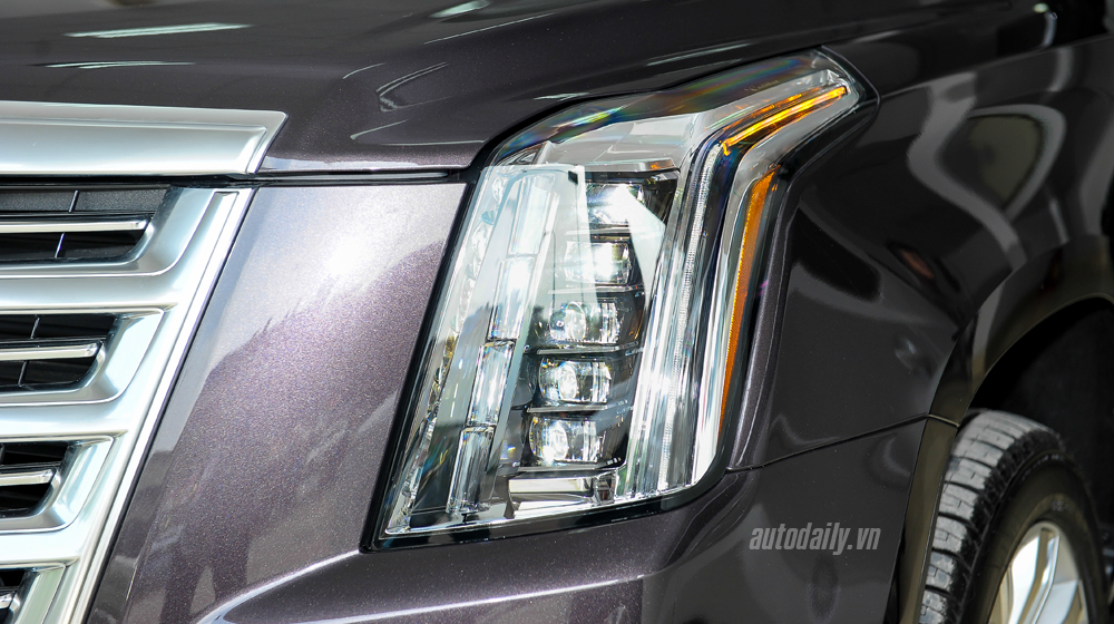 Soi kỹ “khủng long Mỹ” Cadillac Escalade Platinum 2015 tại Hà Nội Cadillac Escalade 2015 (11).jpg