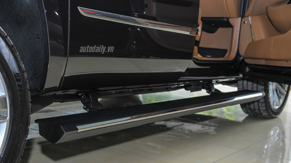 Soi kỹ “khủng long Mỹ” Cadillac Escalade Platinum 2015 tại Hà Nội Cadillac Escalade 2015 (15).jpg