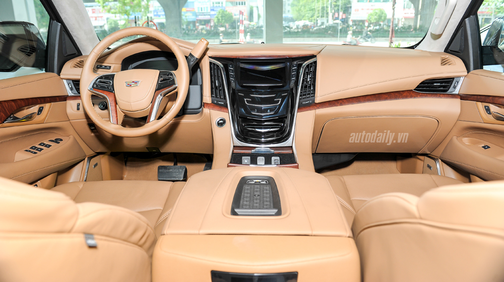 Chi tiết Cadillac Escalade Platinum 2015 tại hà Nội Cadillac Escalade 2015 (18).jpg