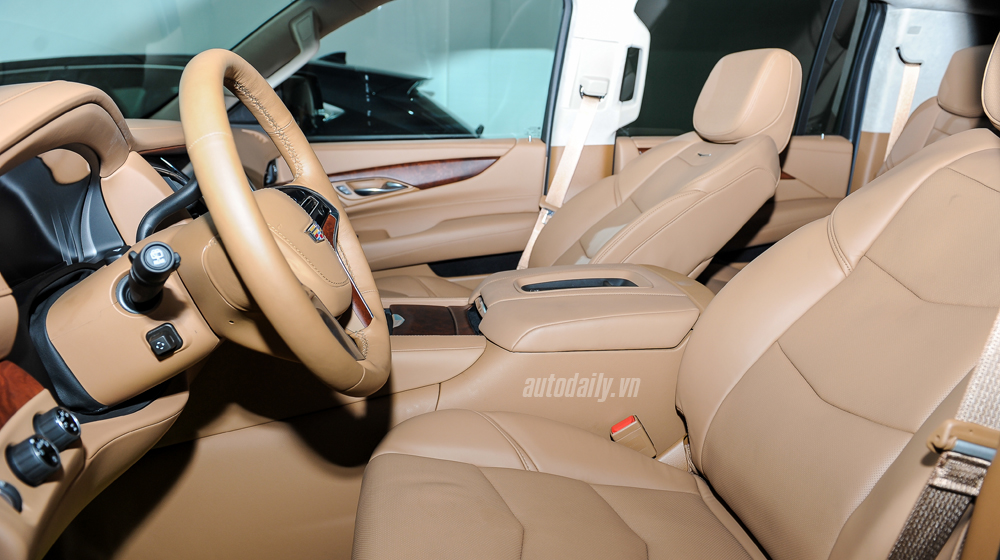 Chi tiết Cadillac Escalade Platinum 2015 tại hà Nội Cadillac Escalade 2015 (22).jpg