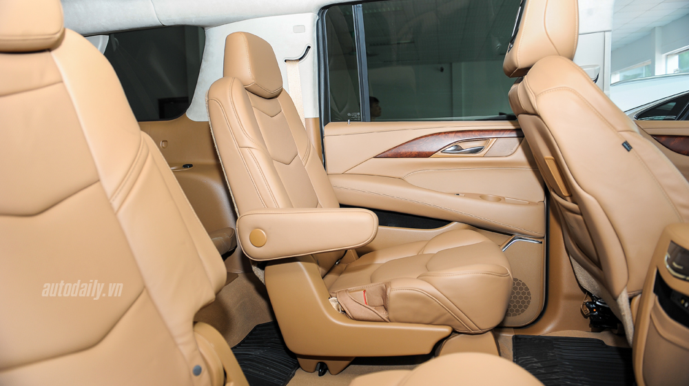Chi tiết Cadillac Escalade Platinum 2015 tại hà Nội Cadillac Escalade 2015 (25).jpg