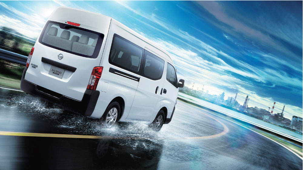 Thêm nhiều tiện ích khi mua xe Nissan trong tháng 11 NV350-Urvan-2.jpg