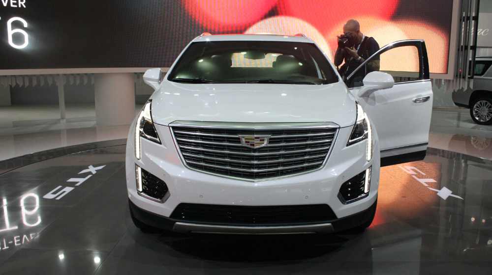 Ngắm Cadillac XT5 “bằng xương, bằng thịt” tại Dubai Auto Show 2015 cadillac XT5 (6).jpg
