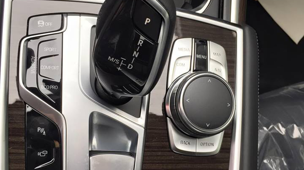 Ảnh chi tiết BMW 7-Series 2016 tại Việt Nam BMW 7-series 2016 (12).jpg