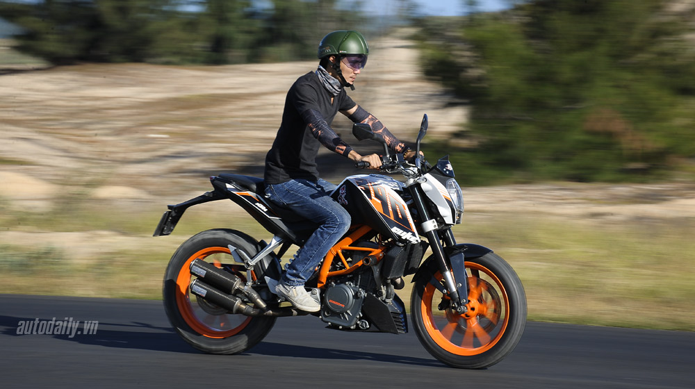 Ảnh hành trình đến Hồ Tràm cùng KTM Duke 390 KTM 390 Duke_17.jpg