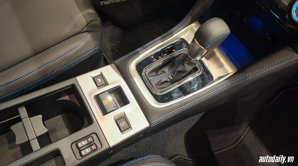 Chi tiết Subaru Levorg vừa ra mắt tại Việt Nam Subaru_Levorg (19).jpg