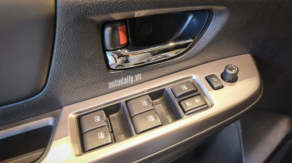 Chi tiết Subaru Levorg vừa ra mắt tại Việt Nam Subaru_Levorg (7).jpg