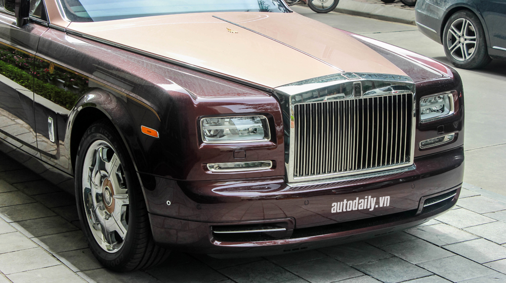 Chi tiết Rolls-Royce Phantom Lửa Thiêng phantom lửa thiêng (16).JPG