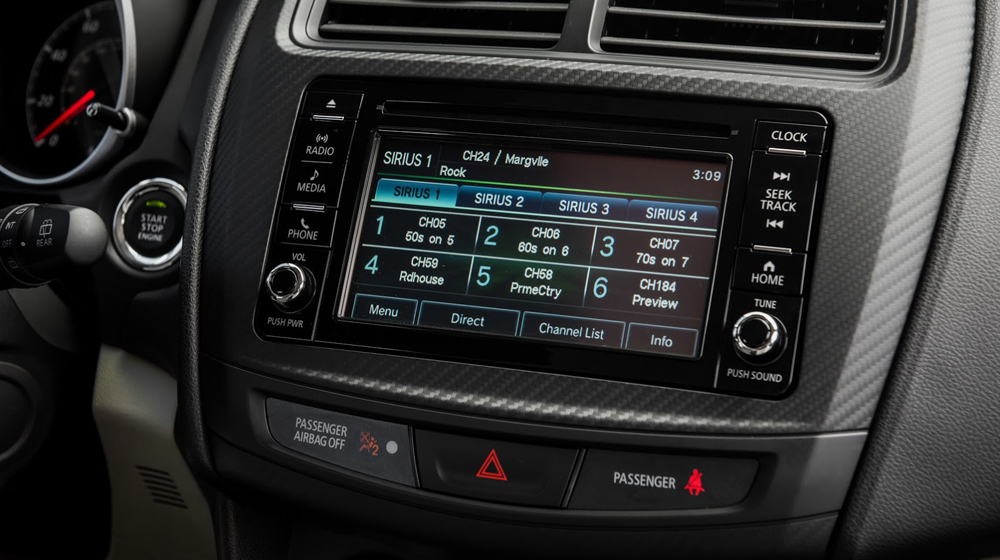 Ảnh chi tiết Mitsubishi Outlander Sport 2016 2016-Mitsubishi-Outlander-8 copy.JPG