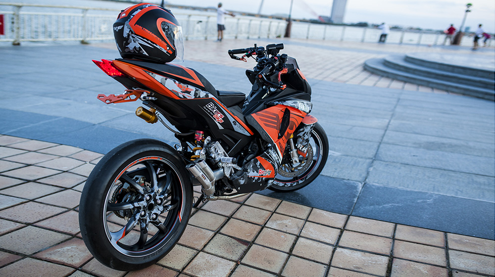 Khám phá Yamaha Exciter 150 độ phong cách YZF-R1 Exciter_R1_Edition (7).jpg