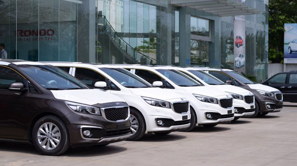 Kia Sedona “made in Vietnam” sắp ra mắt tại Hà Nội Kia Sedona.JPG