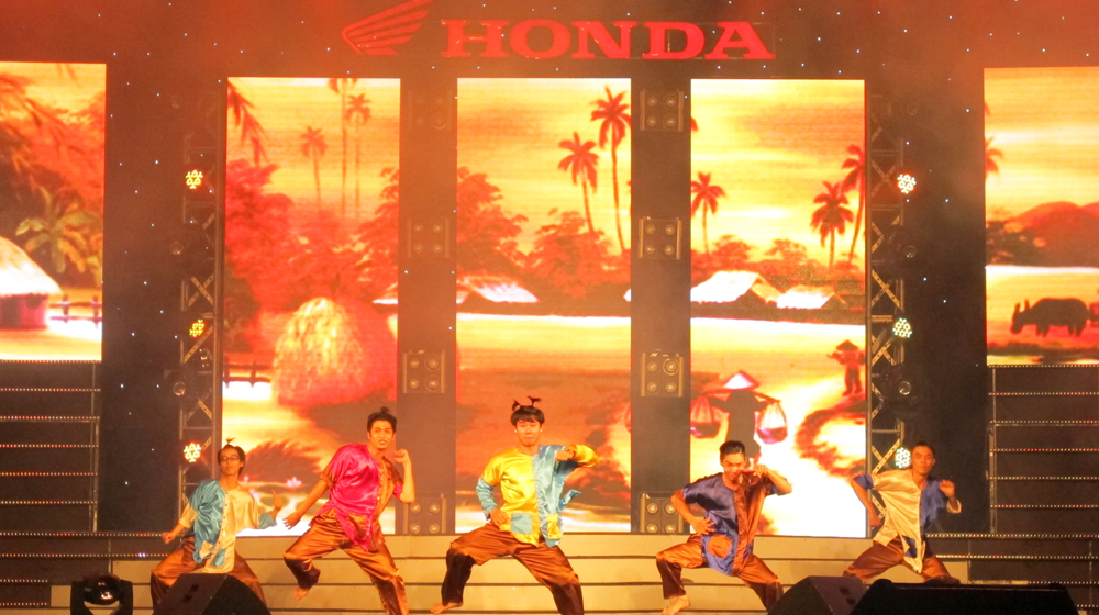 95.000 xe Honda được thay dầu miễn phí trong tháng 10 honda viet nam (2).JPG