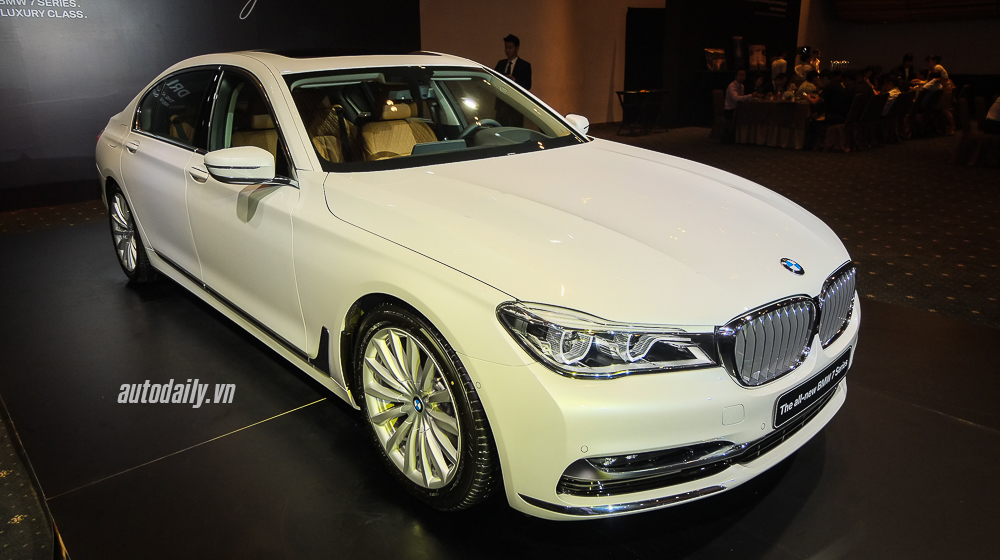 Cận cảnh BMW 740Li 2016 vừa ra mắt tại Việt Nam BMW_7-Series (2).jpg